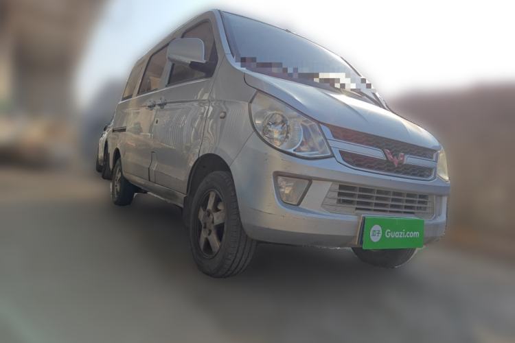 Used Wuling Zhiguang 2015 1.2L S Standard Model LSI
