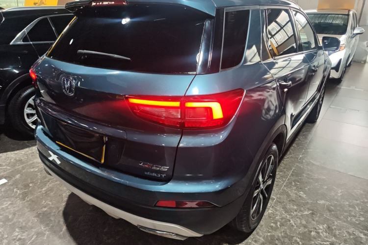 Used CHANGAN CS55 2018 1.5T Manual Xuan Dong Model China V Standard Rear Right 45 Deg