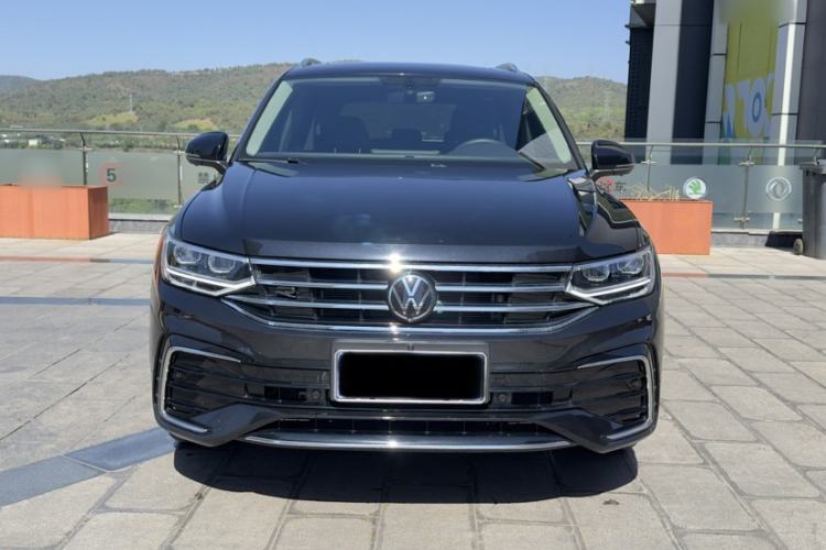 Used Volkswagen Tiguan L 2024 330TSI Automatic Two-Wheel Drive R-Line Enhanced Edition Exterior 1