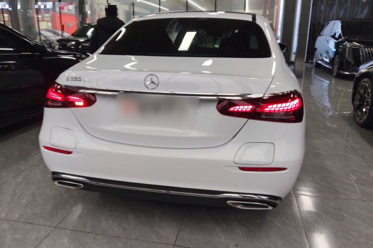 Used Mercedes-Benz E-Class New Energy 2022 Restyled E 350 e L Plug-in Hybrid Sedan Rear