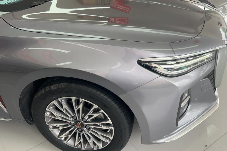 Used Hongqi H5 2023 2.0T Automatic Smart Connect Flagship Edition Exterior 2