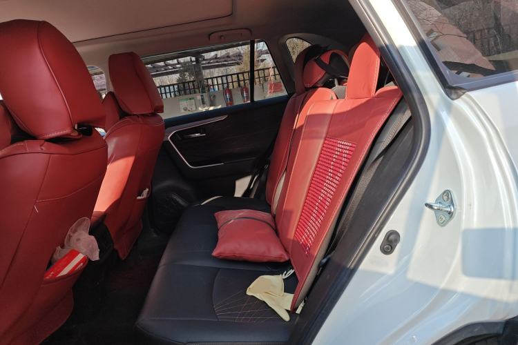 Used Toyota RAV4 2024 2.0L CVT Two-Wheel Drive Fashion Plus Edition