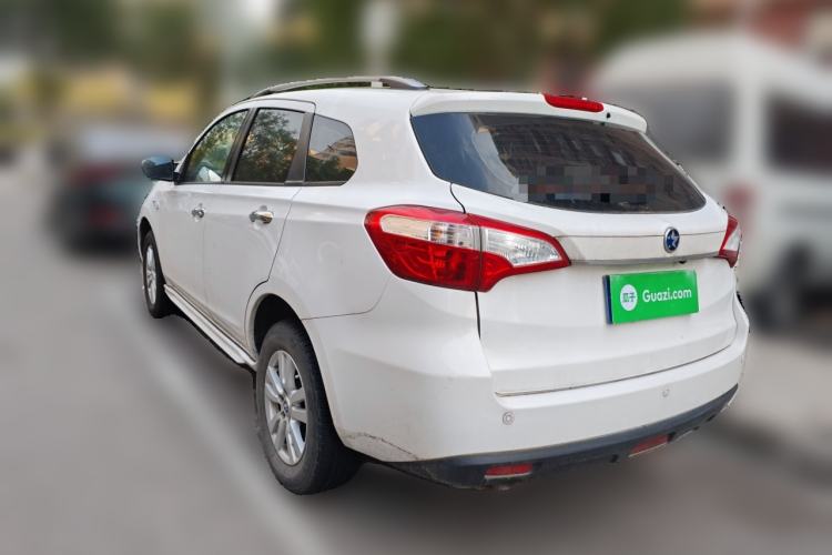 Used Venucia T70 2016 2.0L Manual RuiQu Version