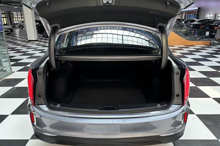 Used Hongqi E-QM5 2023 560km PLUS
