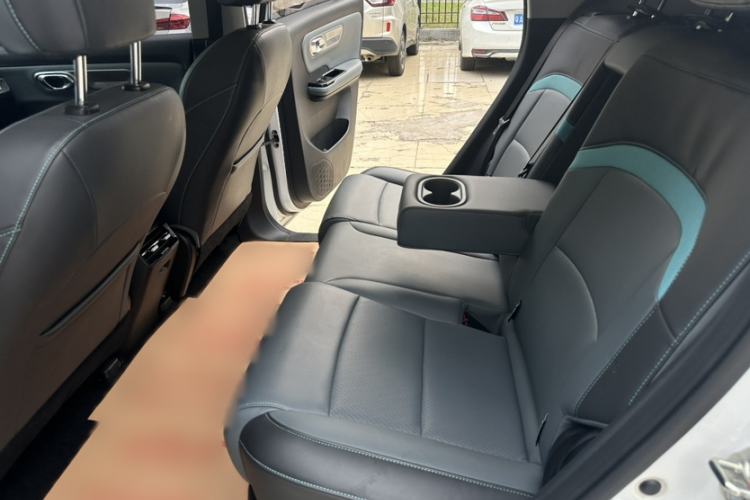 Used AION Y 2023 Plus 510 Tech Edition Interior 5