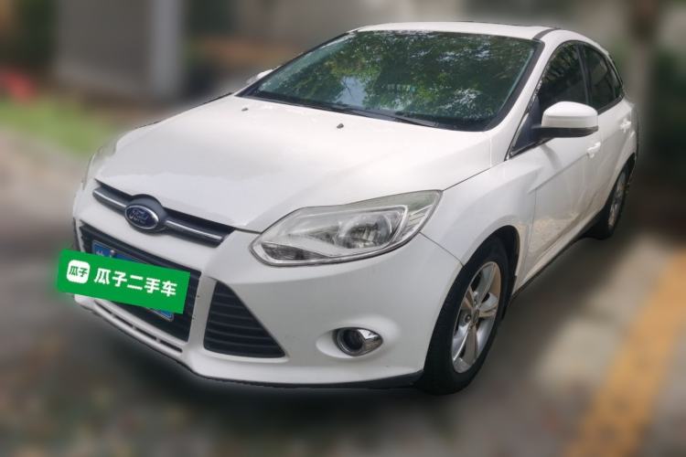 Used Ford Focus 2012 Sedan 1.6L Automatic Fashion Edition