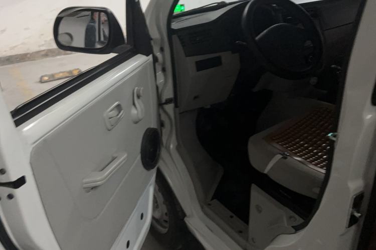 Used Jinbei New Hiace X30L 2021 1.5L Wealth Van Non-Air-Conditioned Version China VI Standard SWC15M Driver Seat