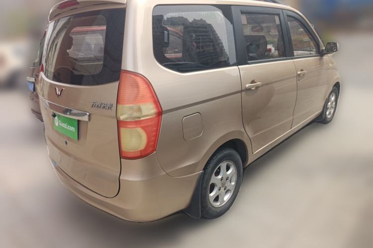 Used Wuling Hongguang 2014 1.2L Standard Model China IV