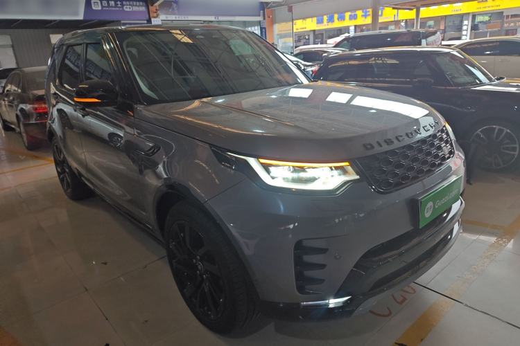 Used Land Rover Discovery 2021 360 PS R-Dynamic SE