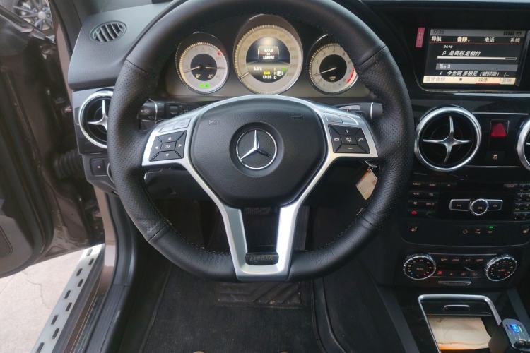 Used Mercedes-Benz GLK-Class 2015 GLK 260 4MATIC Fashion Edition Ultimate Version