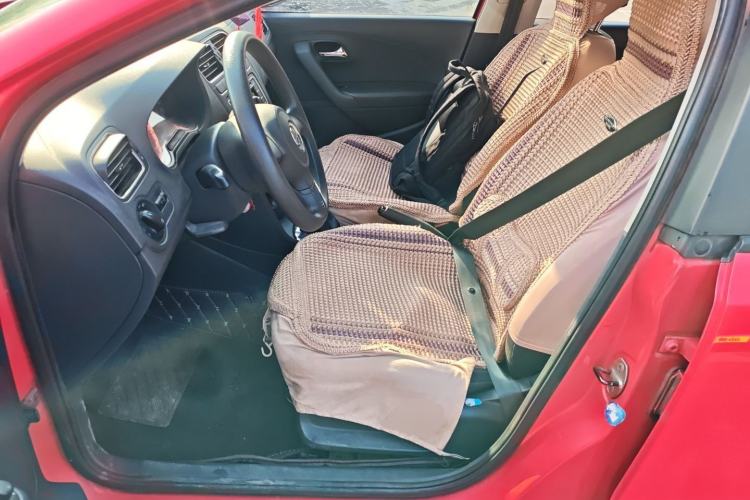 Used Volkswagen Polo 2013 1.4L Automatic Comfort Edition Left Front Seat