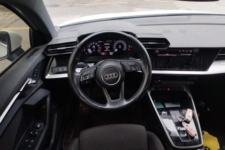Used Audi A3 2021 Sportback 35 TFSI Advanced Sport Edition Steering Wheel