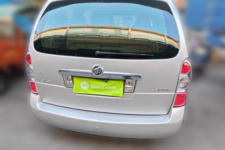 Used Buick GL8 2011 2.4L CT Comfort Edition
