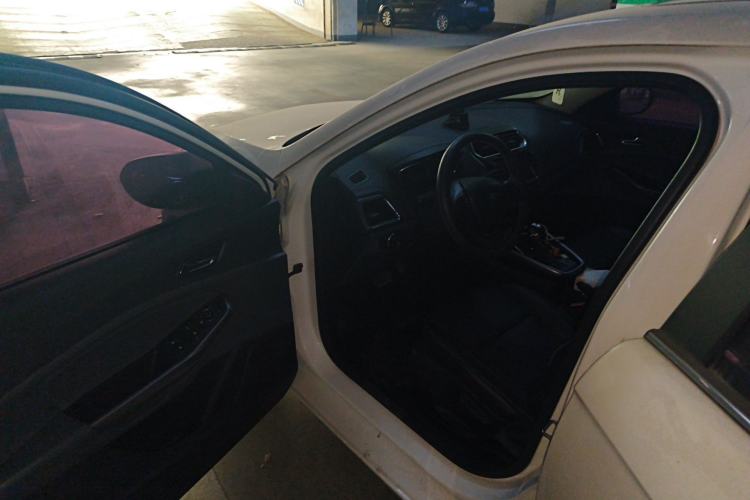 Used Ford Escort 2017 Happiness Edition 1.5L Automatic Fashion Version Driver Seat