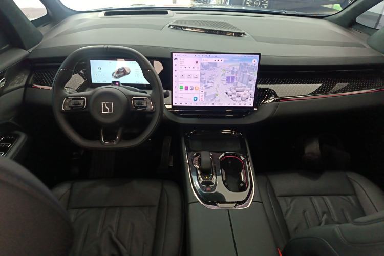 Used Zeekr 009 2024 7-Seater Aisle Version 108 kWh
