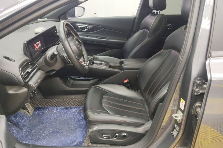 Used GAC Trumpchi EMPOW 2021 270T DCT J16 Version