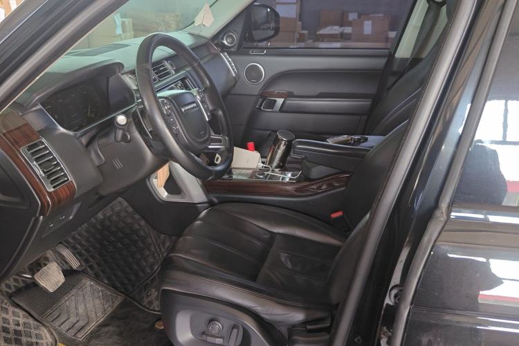Used Land Rover Range 2016 3.0 SC V6 Vogue Extended Version

