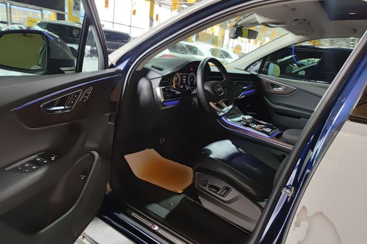 Used Audi Q7 2021 55 TFSI quattro S line Sport model