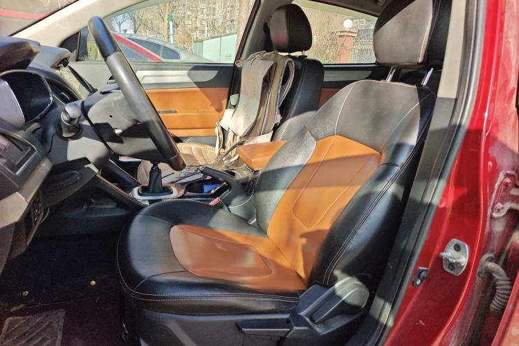 Used JAC Group Refine S5 2013 2.0T Manual Luxury Edition
