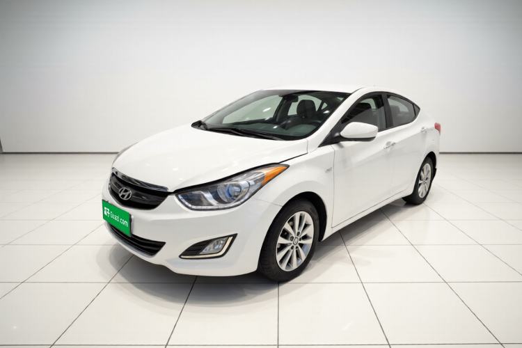 Used Hyundai Elantra (5th Generation / Langdong) 2015 1.6L Automatic Fashion Model