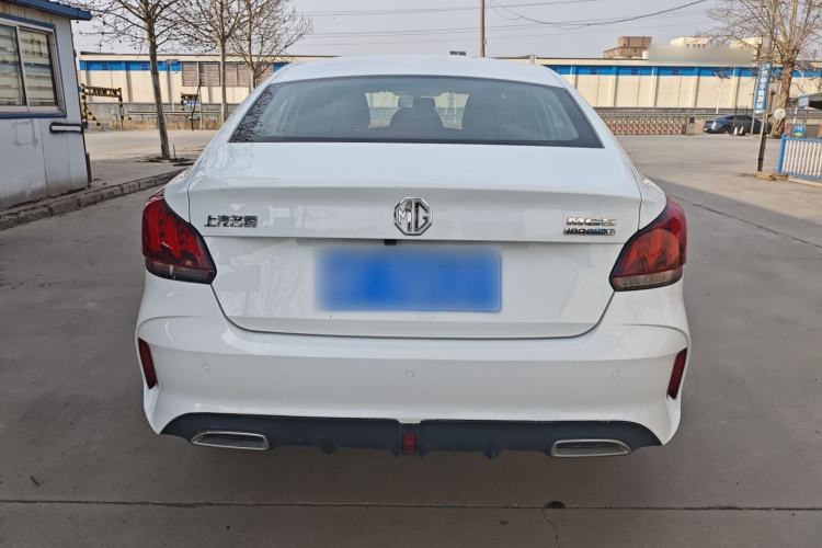 Used MG 5 2023 180 DVVT Manual Fashion Edition
