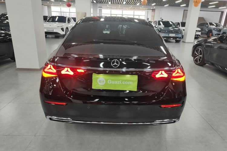 Used Mercedes-Benz E-Class 2025 Facelift E 300 L Luxury Edition
