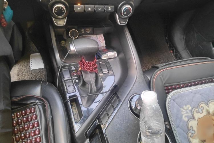 Used Kia KX7 2017 2.0L Automatic 2WD SMART 5-seater