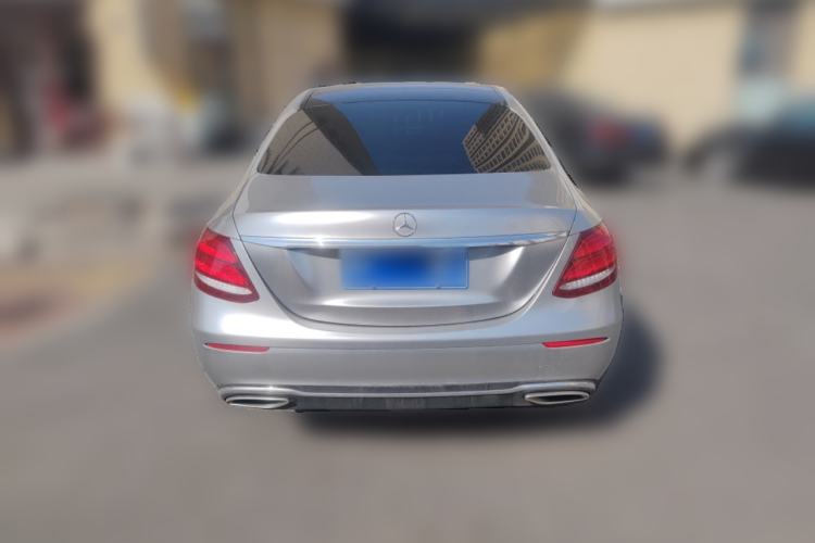 Used Mercedes-Benz E-Class 2018 Facelift E 300 L Luxury Edition
