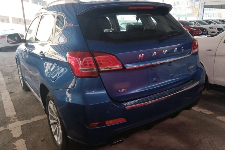 Used Haval H2 2017 Red-Label 1.5T Manual Two-Wheel Drive Luxury Model