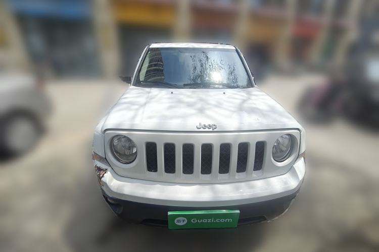 Used Jeep Patriot 2014 2.0L Sport Enhanced Edition Front