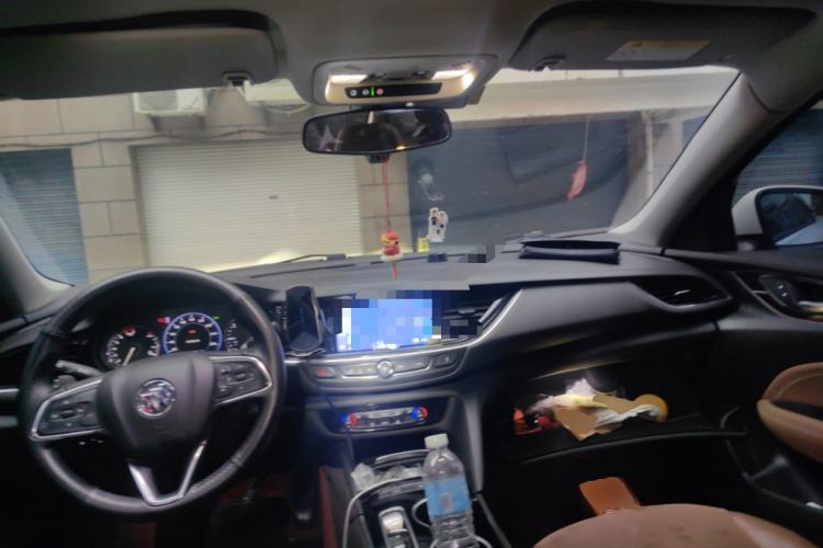 Used Buick Regal 2020 552T Luxury Version Center Console