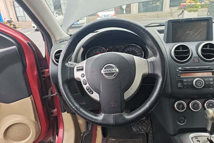 Used Nissan Qashqai 2011 2.0 XV Lea CVT 2WD
