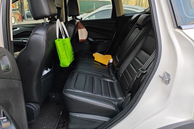 Used Ford Kuga 2019 EcoBoost 180 Two-Wheel-Drive Platinum Edition China V Standard