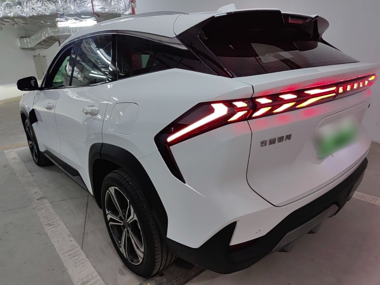 Geely Galaxy L7 2023 1.5T 115 km MAX — снимка 4
