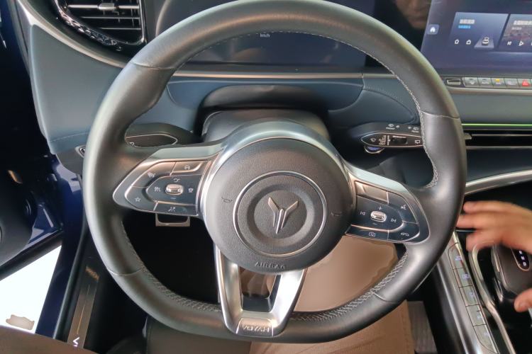 Used VOYAH FREE 2021 Four-Wheel Drive Standard All-Electric Exclusive Luxury Package