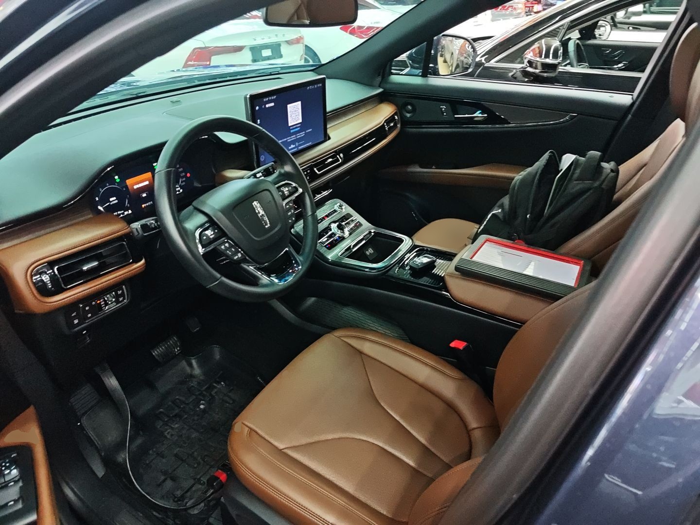 Interior delantero