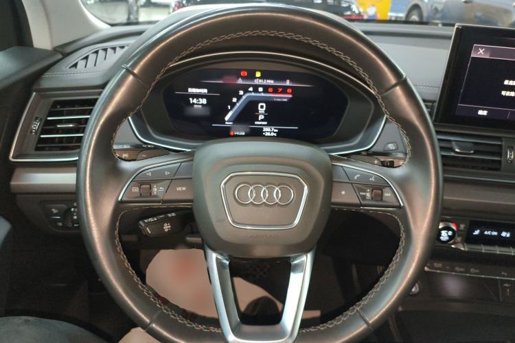 Used Audi Q5L 2023 40T Fashionable and Elegant Version
