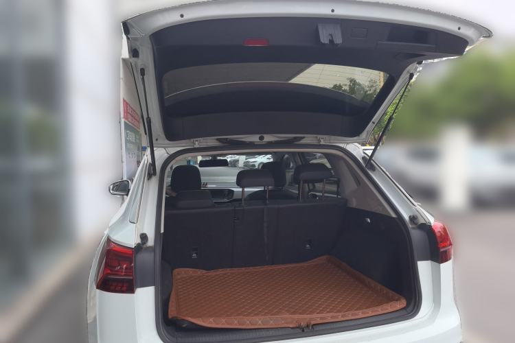 Used Volkswagen Tayron 2019 330TSI Two-Wheel-Drive Luxury Version China V Emission Standard
