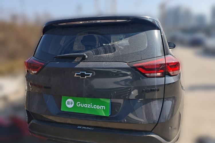 Used Chevrolet Orlando 2020 Light Hybrid Redline 530T Automatic Enjoyment Edition (5+2 Models)