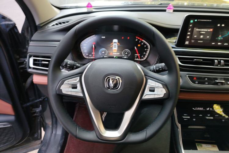 Used CHANGAN CS75 2023 Enjoy Edition 1.5T DCT Luxury Version Steering Wheel