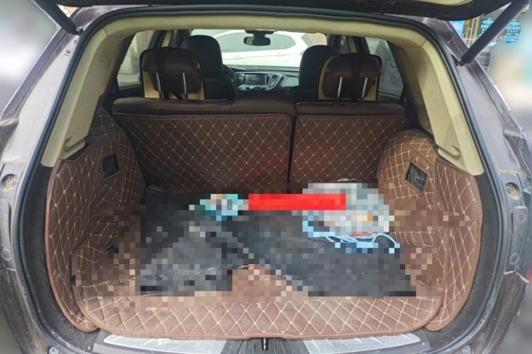 Used Buick Envision 2014 28T Four-Wheel Drive Luxury Model Trunk