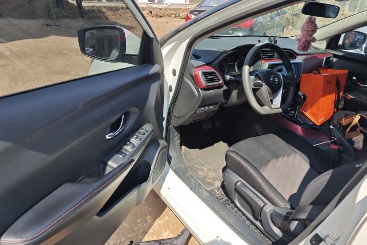 Used Nissan Lannia 2016 1.6L CVT Smart Cool Edition