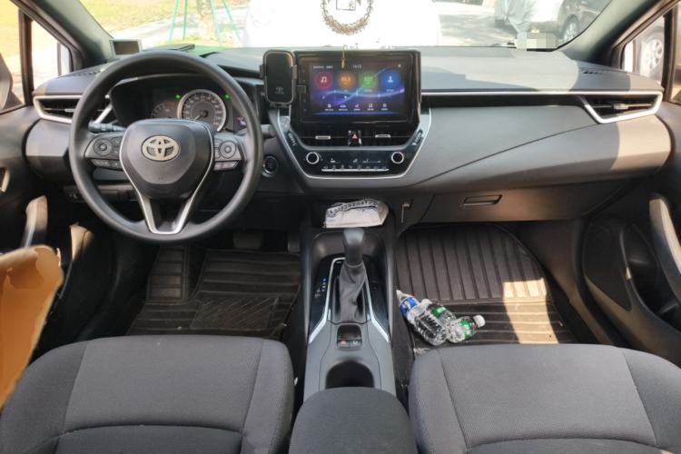 Used Toyota Levin 2019 185T CVT Luxury Edition China VI Standard Center Console