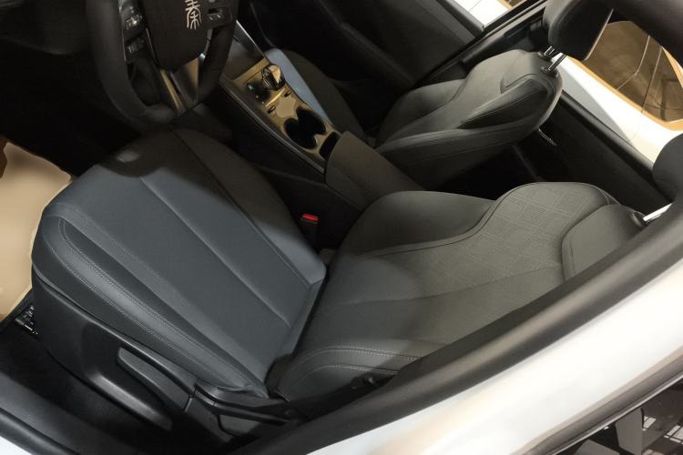 Used BYD Qin PLUS 2025 DM-i Smart Drive 55KM Leading Model