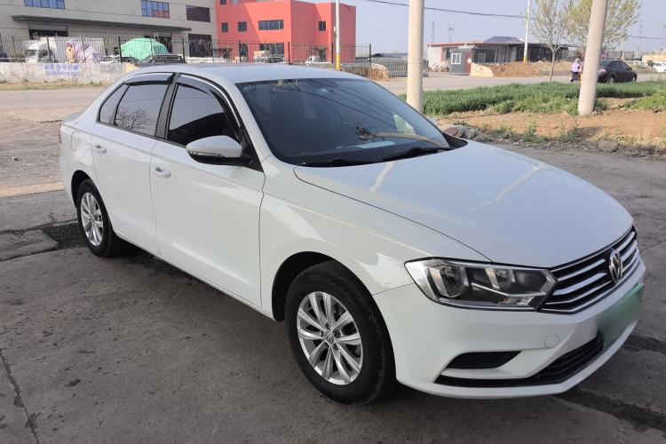Used Volkswagen Bora 2018 1.5L Automatic Fashion Model Front Right 45 Deg