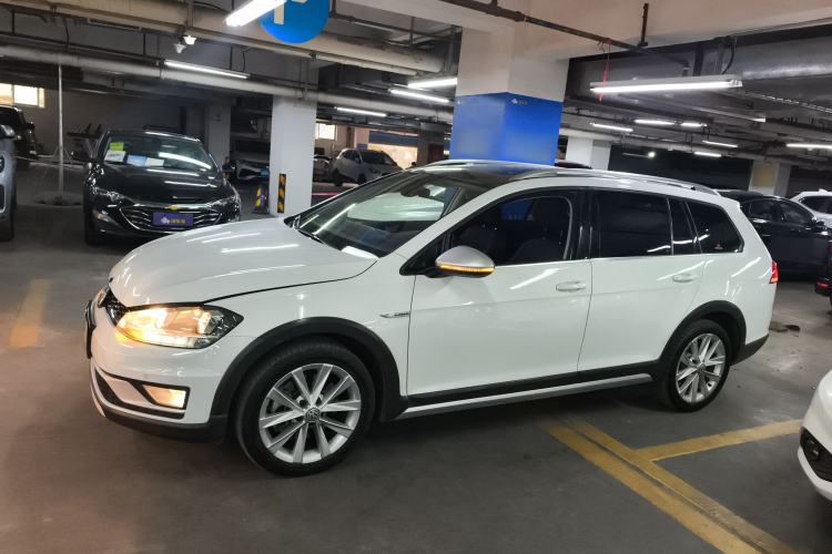Used Volkswagen Golf (Import) 2019 1.8TSI Travel Edition