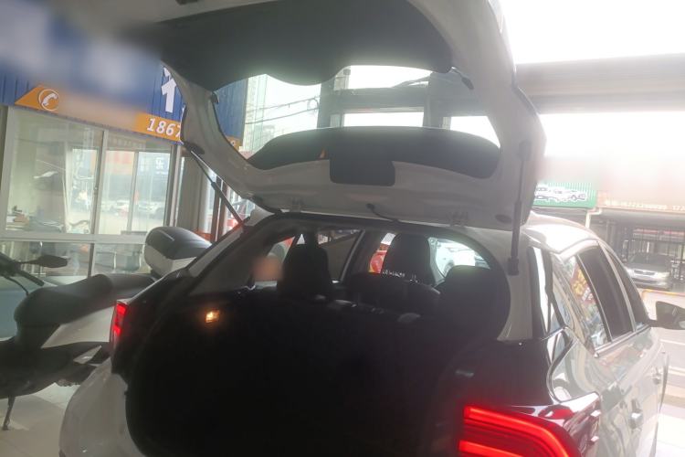 Used Toyota YARiS L Zhi Xuan 2021 X-Trail 1.5L CVT Leading Edition
