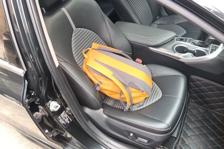 Used Toyota Camry 2022 2.0S Knight Edition Right Front Seat