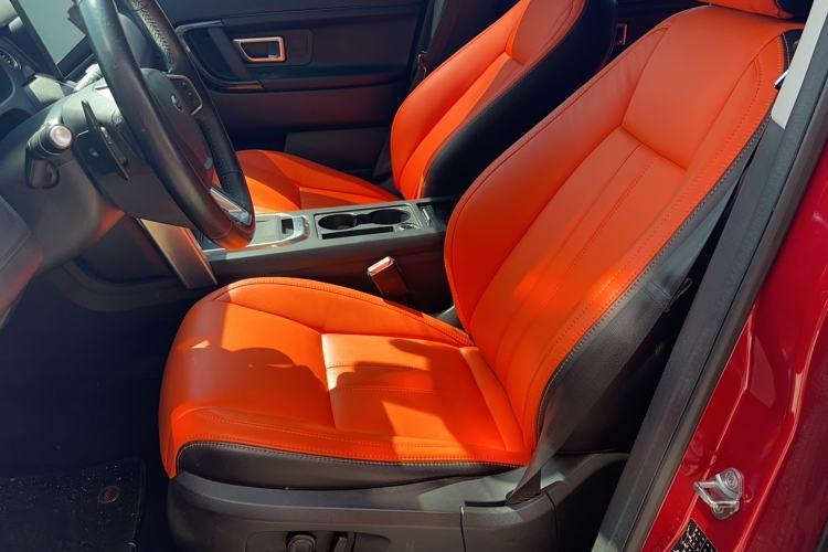 Used Land Rover Discovery Sport 2015 2.0T SE Left Front Seat