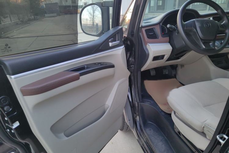 Used FORTHING Lingzhi 2019 M5L 1.6L 7-Seater Base Model China VI Standard